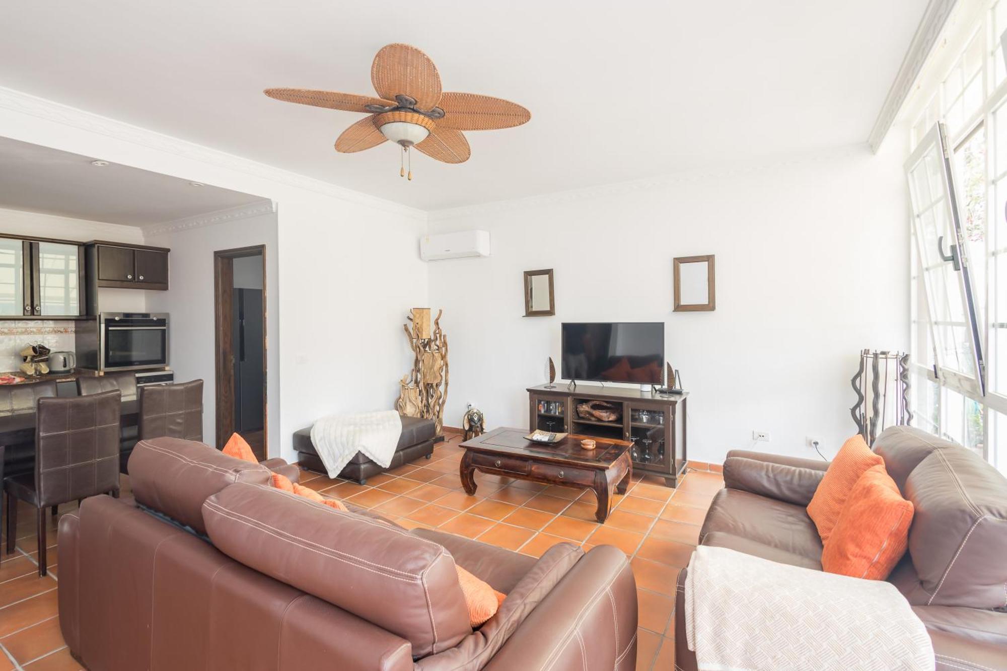 Montana Negra I Apartment *